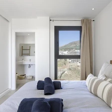Higueron Skyline Apartment *