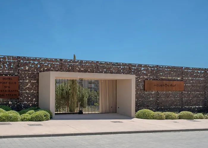 דירה Higueron Skyline *