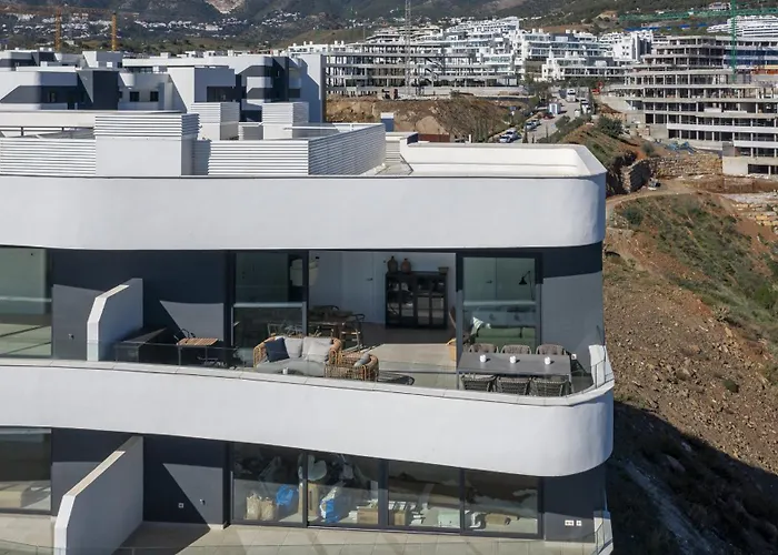 Higueron Skyline דירה פואנגירולה