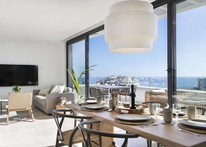 Higueron Skyline アパート *