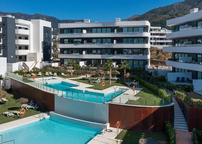 アパート Higueron Skyline *